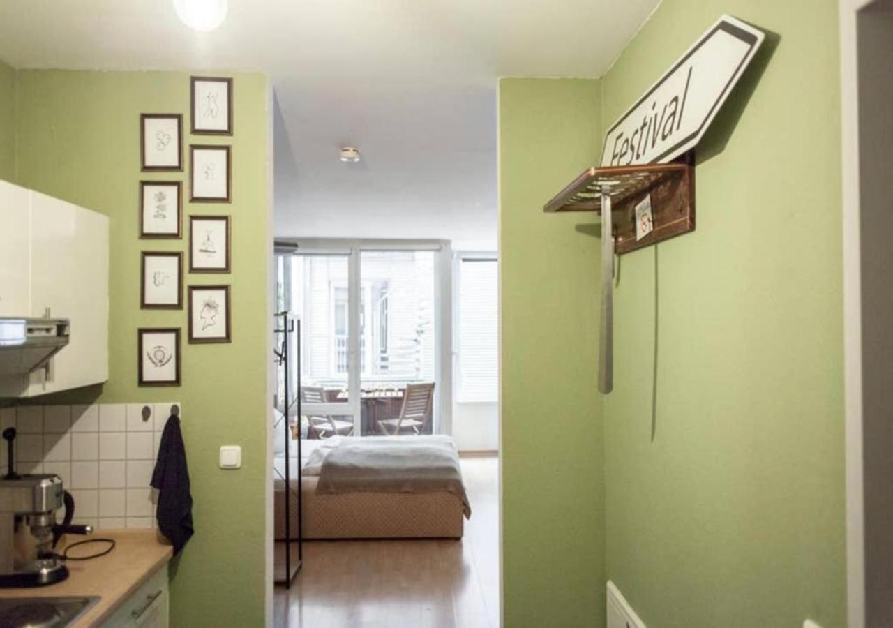 Suiteable Living - modern, zentral, Balkon, Netflix Leipzig Buitenkant foto