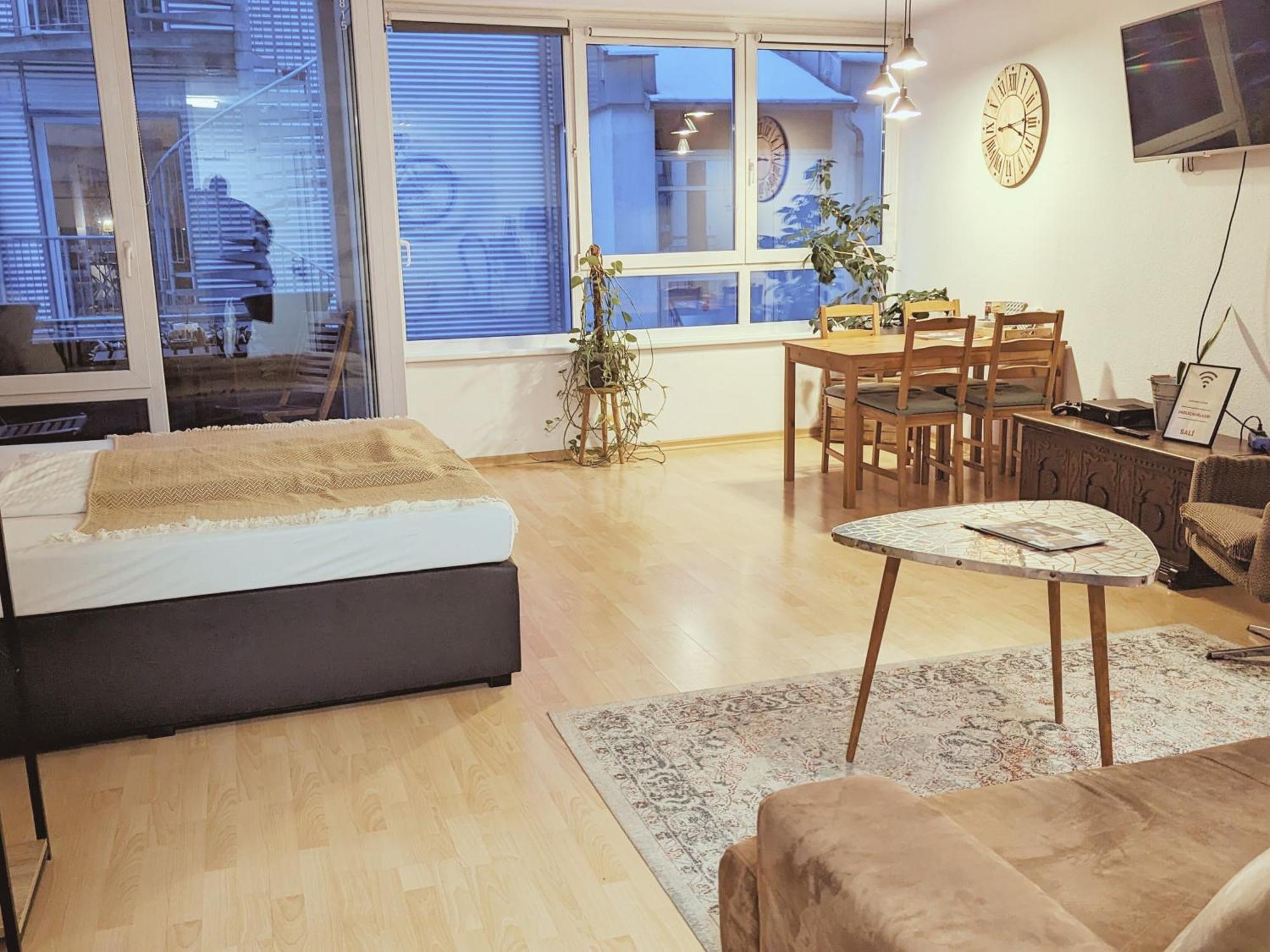 Suiteable Living - modern, zentral, Balkon, Netflix Leipzig Buitenkant foto